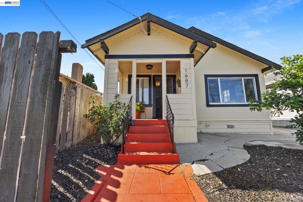 1687 70TH AVE, OAKLAND, CA 94621 - Image c3318c874df08d1e55cd0bc1c039db84/2616145231