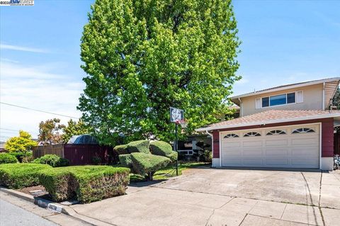 26278 Danforth Ln, Hayward, CA 94545 - MLS#: 41095395