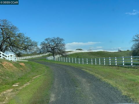 MLS: 41094340