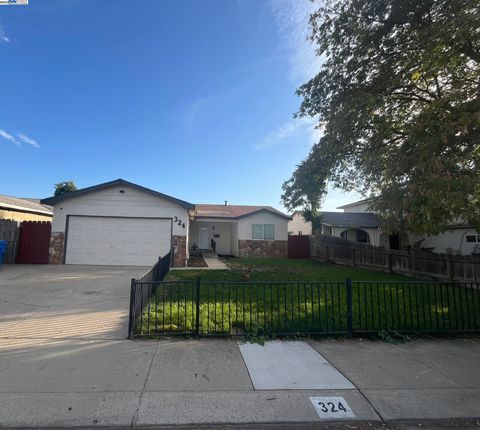 324 Eva Ct, Manteca, CA 95336 - #: 41114060