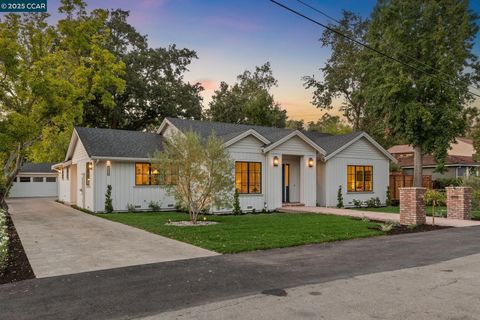 1408 Entrada Verde Alamo CA 94507