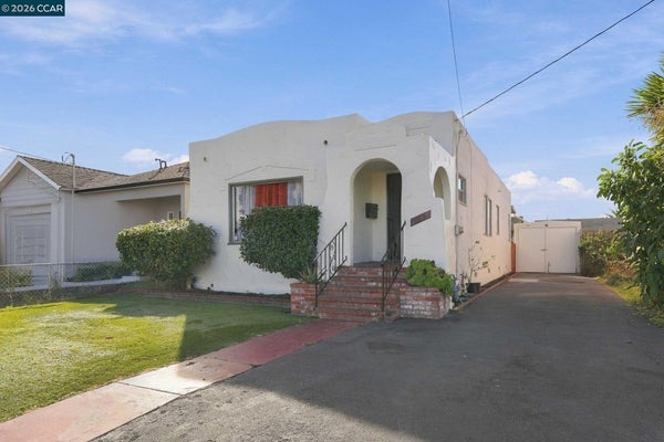 1928 CALIFORNIA AVE, SAN PABLO, CA 94806 - Image ce6ff16e6e10e04423aae1a55c819f18/4223339351