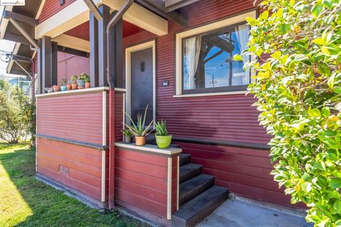 405 42nd St, Oakland, CA 94609 - #: 41070860