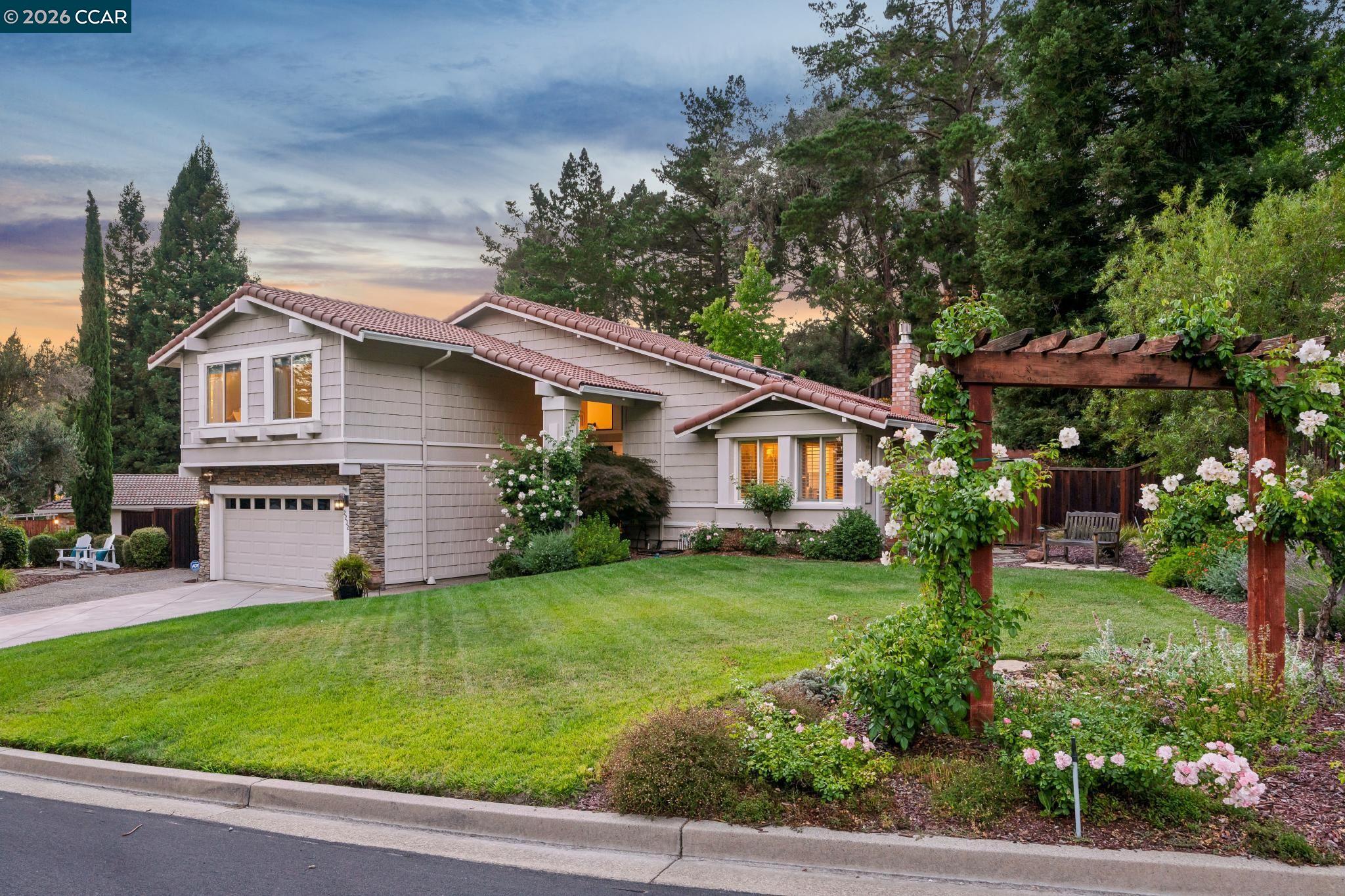 2232 Tahiti Drive