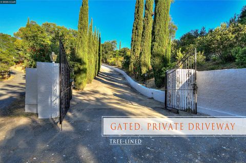 1039 Veterans Ct, Martinez, CA 94553 - #: 41097274