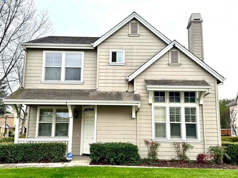 MLS: 41090357