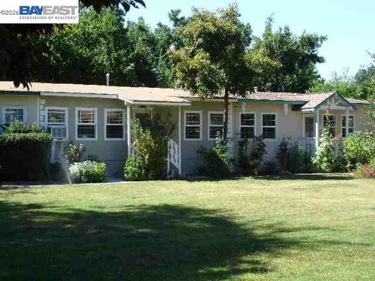 663 ROSE AVE APT 2, PLEASANTON, CA 94566 - Image d6aa185f089eee7335daefe2d3fc5b00/2779389694