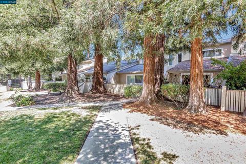 2708 Oak Rd Unit 2, Walnut Creek, CA 94597 - #: 41058458