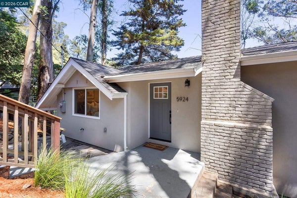5924 BALBOA DR, OAKLAND, CA 94611 - Image d7761c72dcb97f6dfbd0d7efbed983f6/1580719236