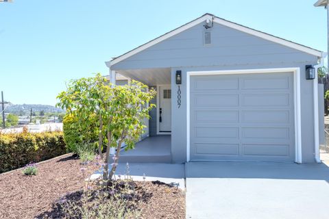 MLS: 41098635