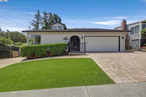 5021 Heyer Ave, Castro Valley, CA 94552 - #: 41099331