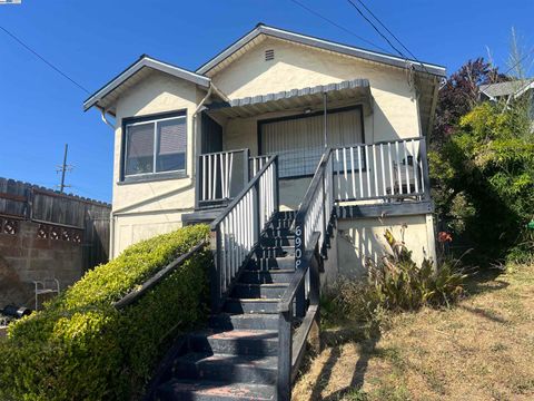 6908 Macarthur Blvd, Oakland, CA 94605 - #: 41103560