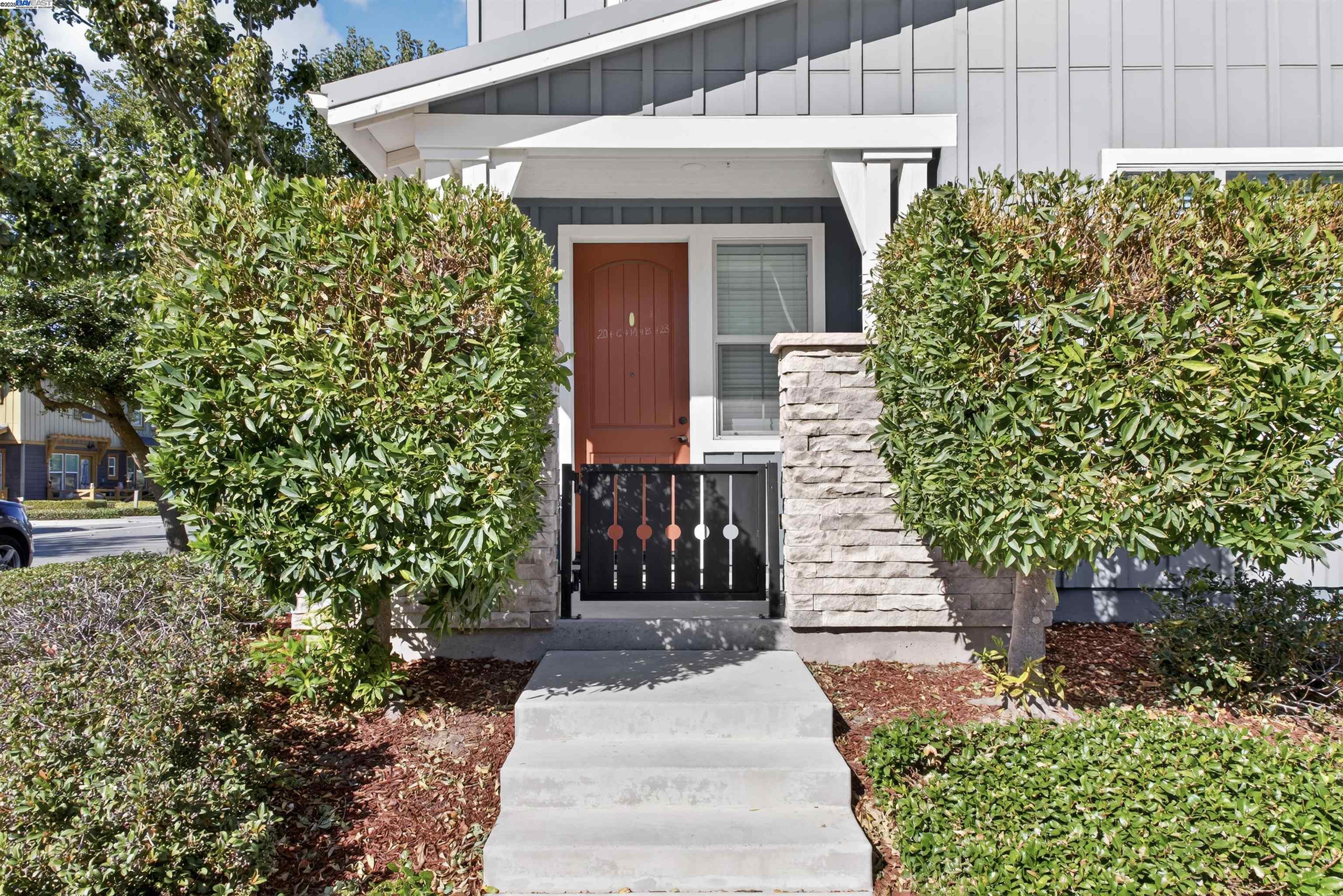570 Sandalwood dr