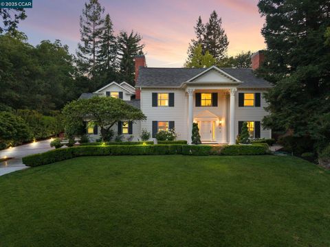32 Kensington Ct Alamo CA 94507