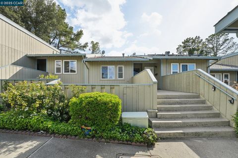 1956 Ascot Dr, Moraga, CA 94556 - MLS#: 41092171