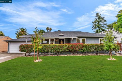 1015 Pleasant Valley Dr Pleasant Hill CA 94523