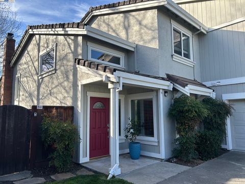 30 San Vicente Ct, Danville, CA 94526 - MLS#: 41087792
