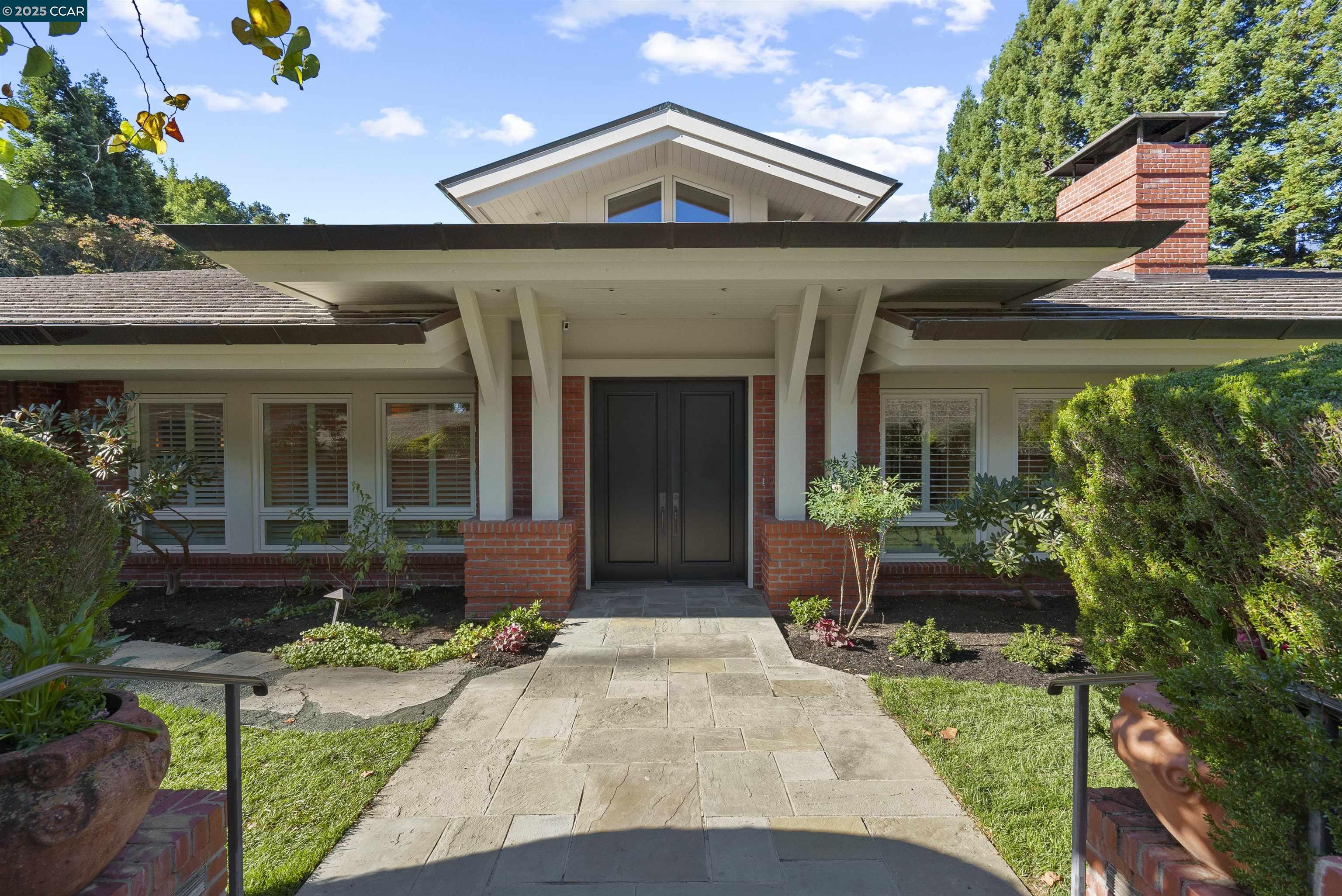 15 Orinda View Road