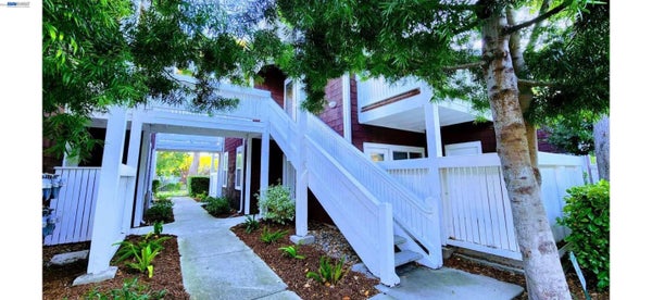23 BAYSIDE CT, RICHMOND, CA 94804 - Image e014f2c0fefd75c0ccb7ad492dea98df/2341577027