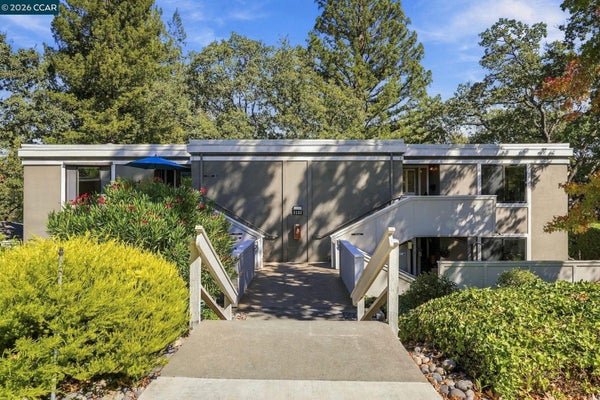 2232 TICE CREEK DR APT 3, WALNUT CREEK, CA 94595 - Image e061b50e48cb89f7da3526a78aac554d/227019890