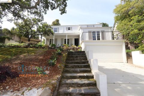220 Sandringham Rd, Piedmont, CA 94611 - #: 41059824
