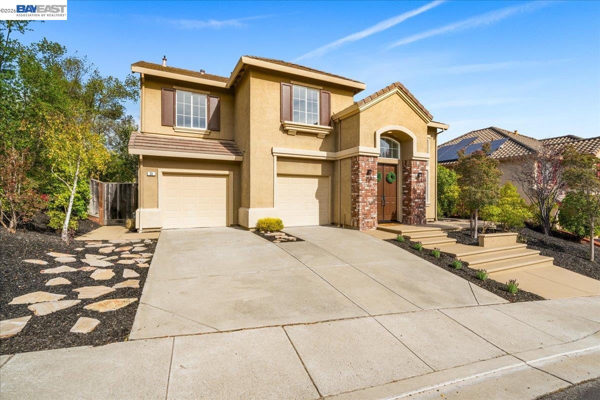 55 Foster Dr