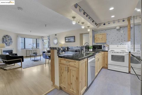 545 Pierce St Unit 3002, Albany, CA 94706 - #: 41096868