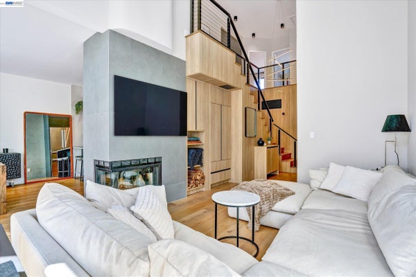 301 SUTTON CIR, DANVILLE, CA 94506 - Image e5d646d5acdf6b77c761ef915c8bb4e6/1512519624
