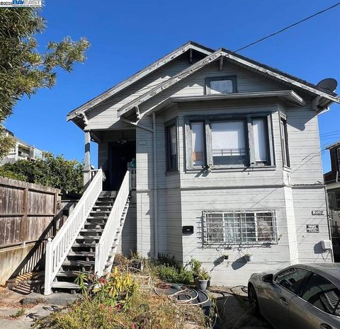 2222 Inyo Ave, Oakland, CA 94601 - MLS#: 41082572