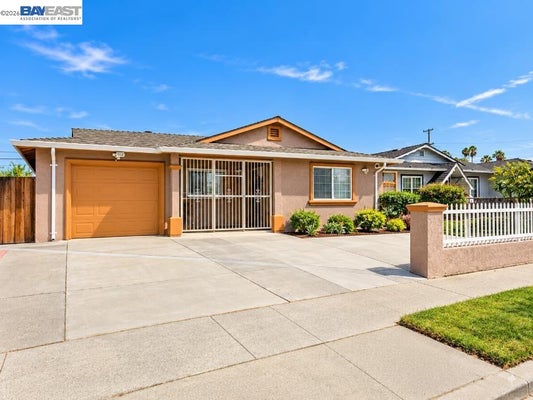2658 AIDA AVE, SAN JOSE, CA 95122 - Image e73edecb49912c1c36282e6c3b3ee167/1589045445