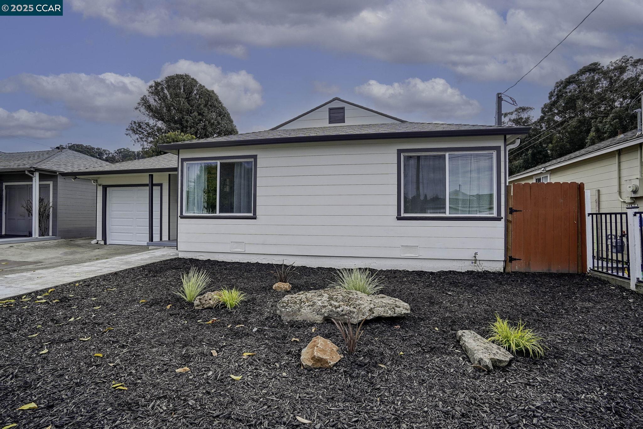 MLS: 41086127