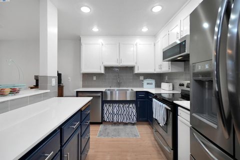 MLS: 41086884