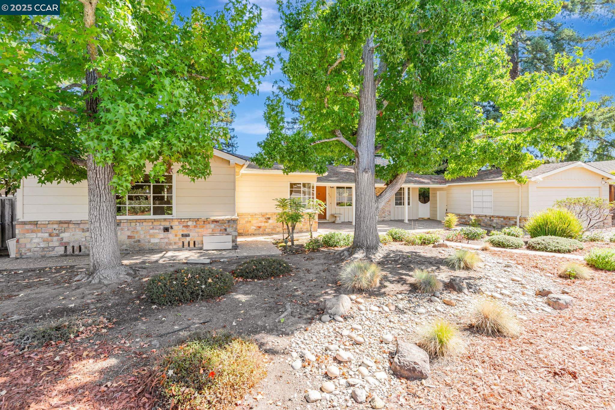 828 Rosedale Ave.