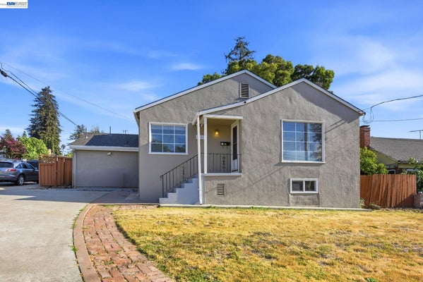 2241 KELLY ST, HAYWARD, CA 94541 - Image eee1b49b6a3adc05ffa4b392c9db9b10/1485987830