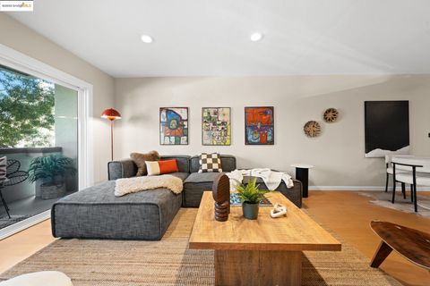 127 Bayo Vista Unit 108, Oakland, CA 94611 - MLS#: 41088567