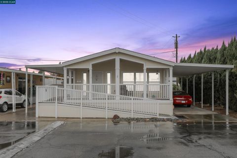 210 W Cypress Rd Unit 49, Oakley, CA 94561 - MLS#: 41092180