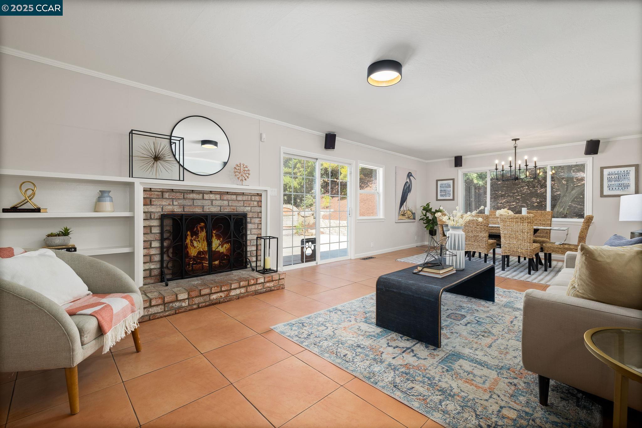 11 Lindsey Ct