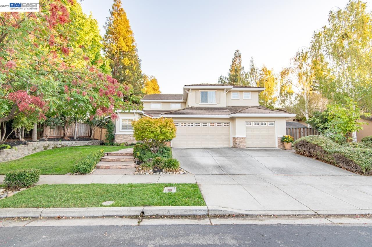 1233 Melanie Way