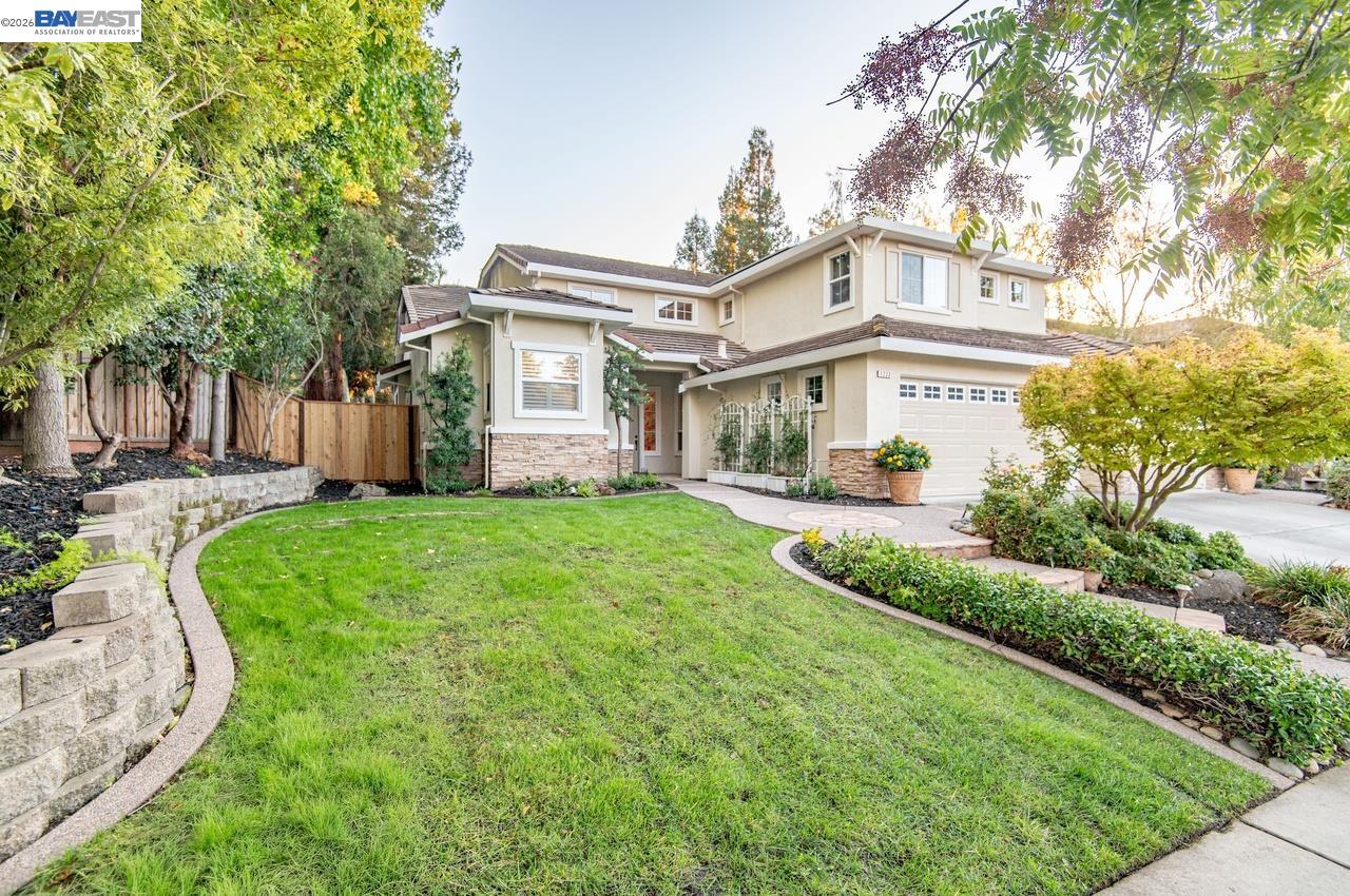 1233 Melanie Way