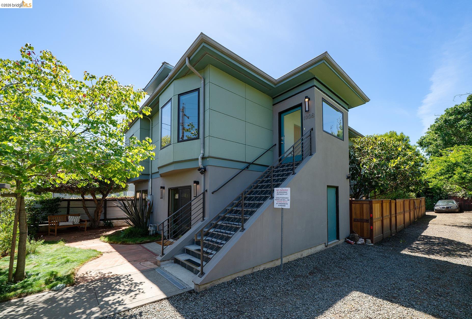 MLS: 41132608