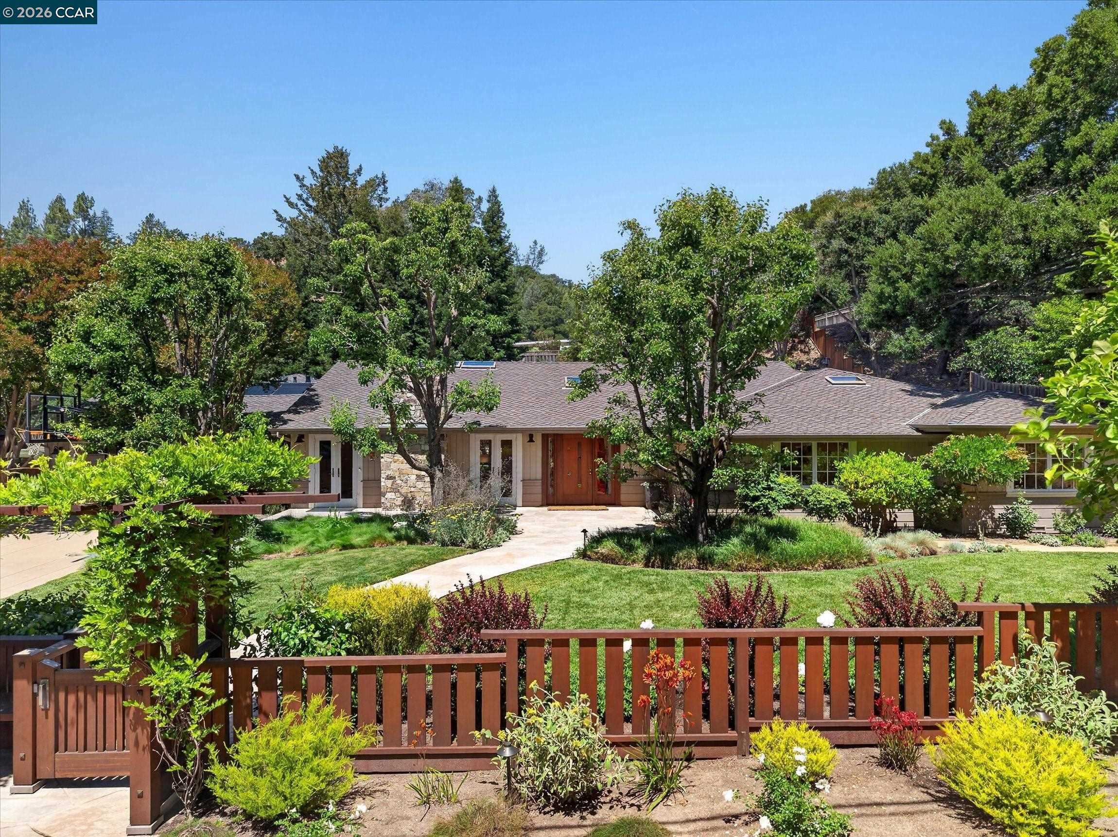 MLS: 41134305