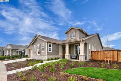 MLS: 41087694