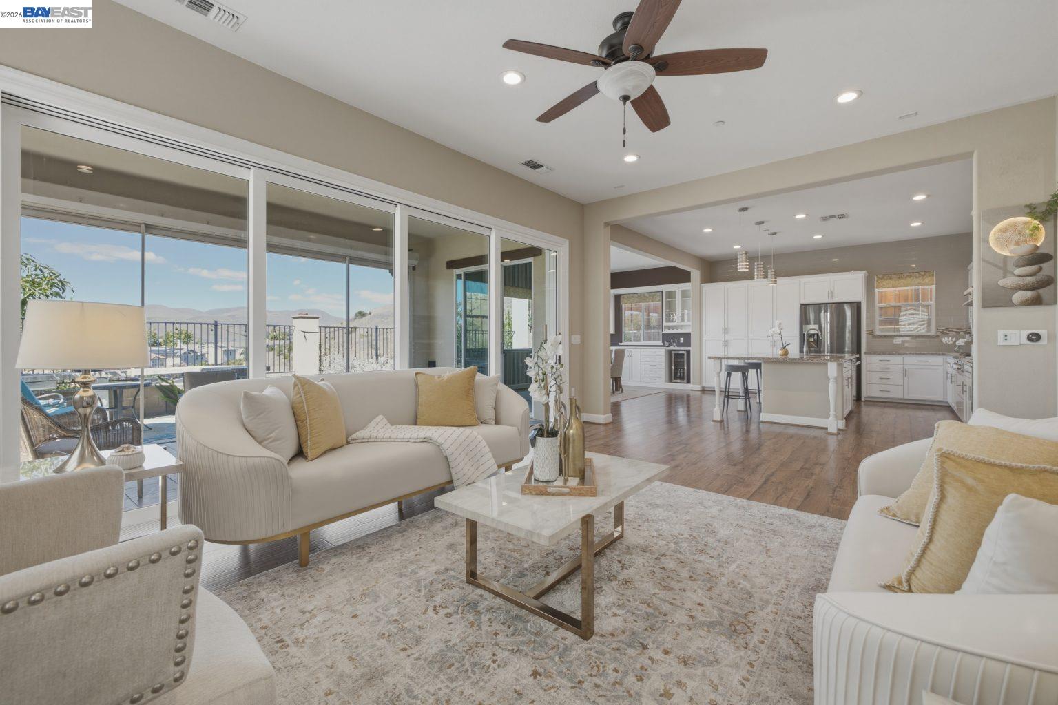3871 Highpointe Ct