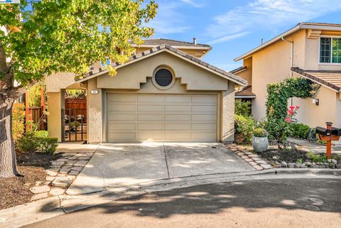 33 Lakeridge Court San Ramon CA 94582