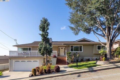 2567 Humboldt Dr, San Leandro, CA 94577 - #: 41118518