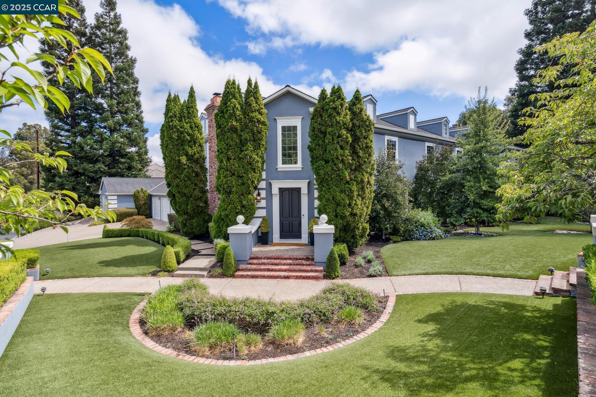2398 Ironwood Pl