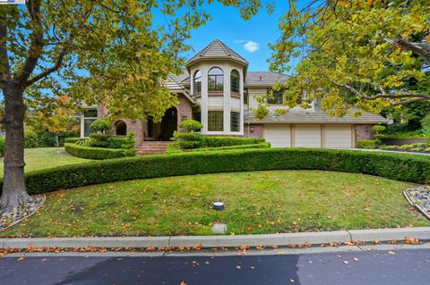5045 Blackhawk Dr Danville CA 94506