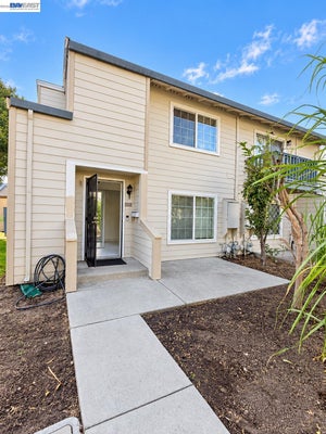 4208 APOLLO CIR, UNION CITY, CA 94587 - Image fd40d7eeb8ddcc65eccbaab42103fdf0/3835160944