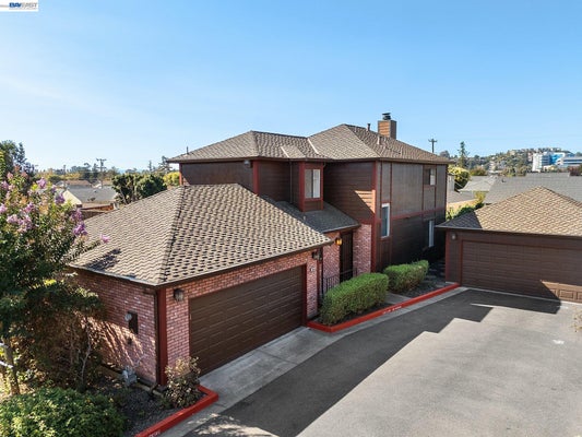 20061 SANTA MARIA AVE, CASTRO VALLEY, CA 94546 - Image fd8b81f18b03f1d06ca7a4cfb8aa380d/1914757534