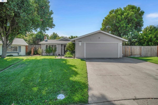 3444 SPARTAN WAY, SACRAMENTO, CA 95826 - Image fe9dbe80c10db84cad1fbfa80fb19a19/1244138054
